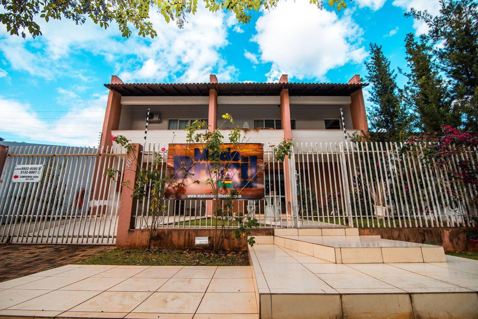 فوز دو إيغواسو Made In Brazil Hostel المظهر الخارجي الصورة